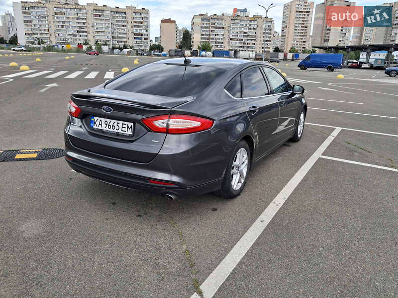 Седан Ford Fusion 2014 в Киеве