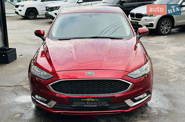 Седан Ford Fusion 2017 в 