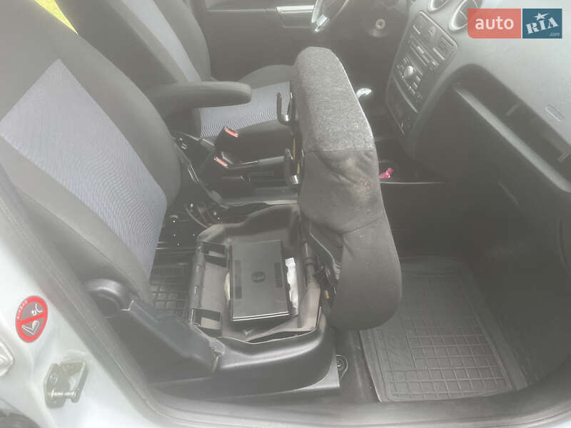 Хэтчбек Ford Fusion 2011 в Нежине