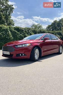 Седан Ford Fusion 2014 в 
