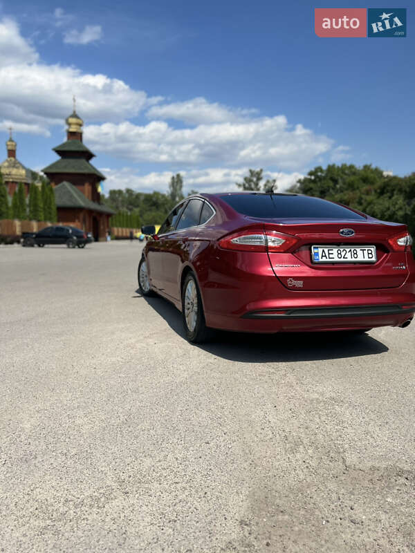 Седан Ford Fusion 2014 в Дніпрі