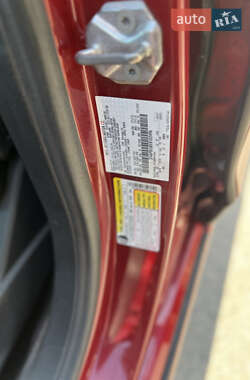 Седан Ford Fusion 2014 в 
