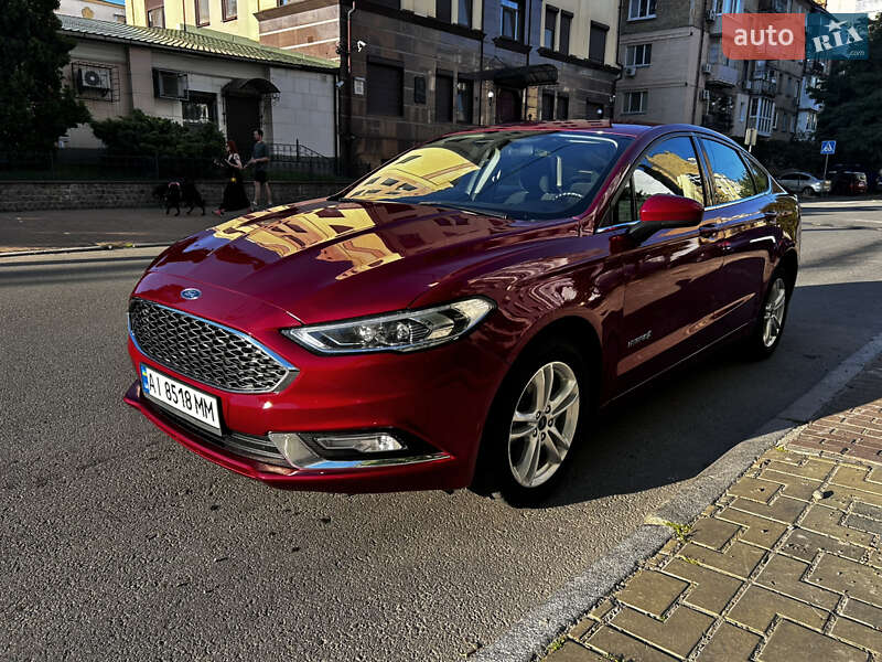 Седан Ford Fusion 2018 в Киеве