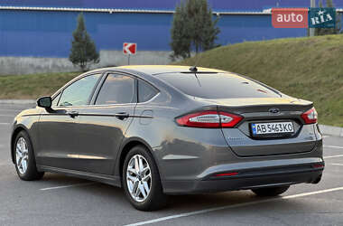 Седан Ford Fusion 2013 в 
