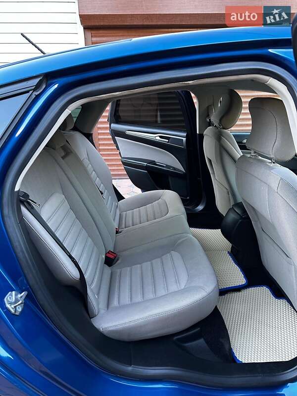 Седан Ford Fusion 2018 в Одессе