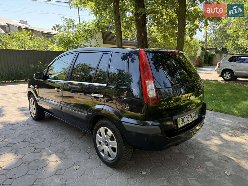 Хэтчбек Ford Fusion 2008 в Ирпене