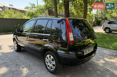 Хэтчбек Ford Fusion 2008 в 