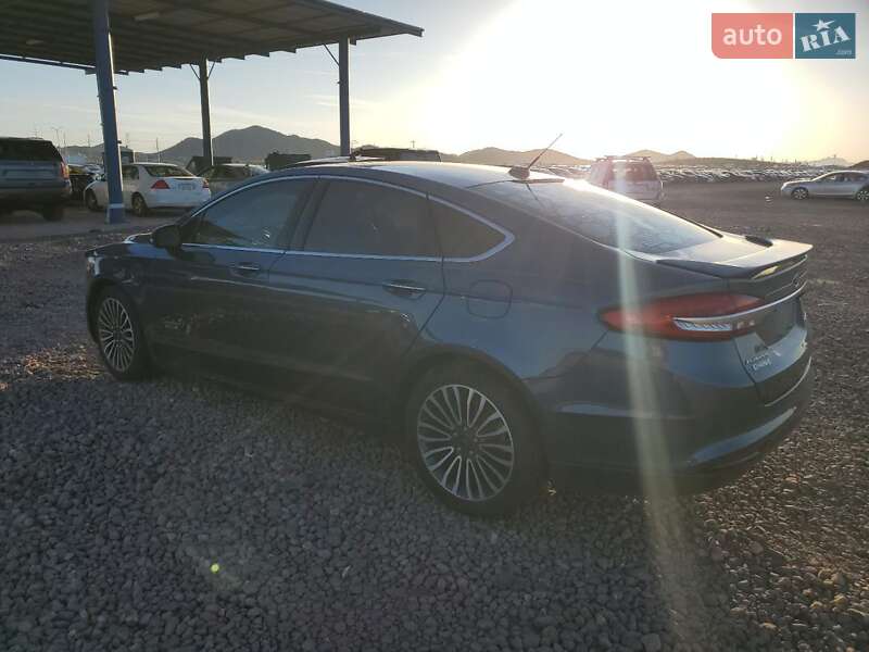 Седан Ford Fusion 2018 в Львове
