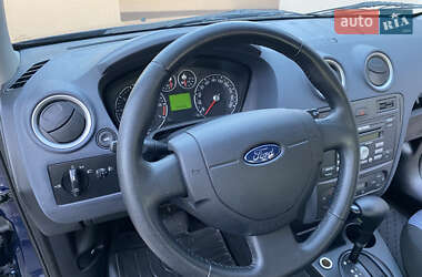 Хэтчбек Ford Fusion 2010 в 