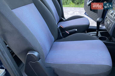 Хэтчбек Ford Fusion 2010 в 