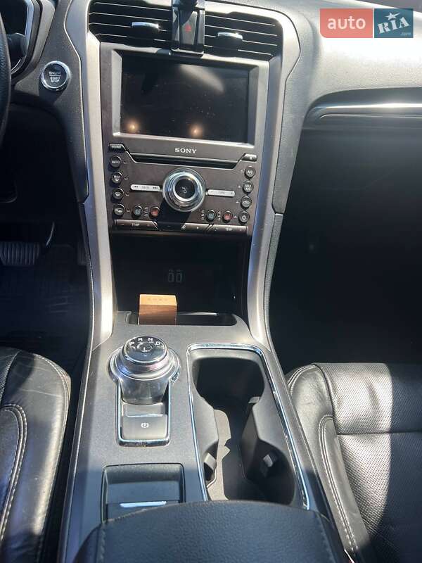 Седан Ford Fusion 2019 в Полтаві