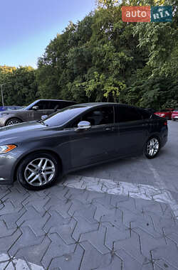 Ford Fusion 2013