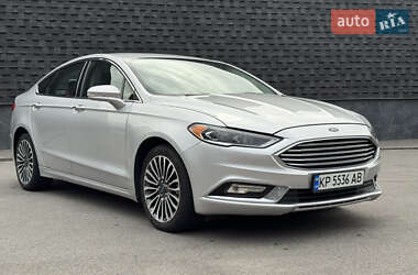 Седан Ford Fusion 2016 в 