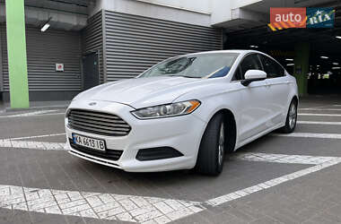 Седан Ford Fusion 2014 в 
