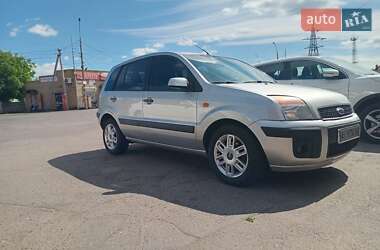 Хетчбек Ford Fusion 2008 в 