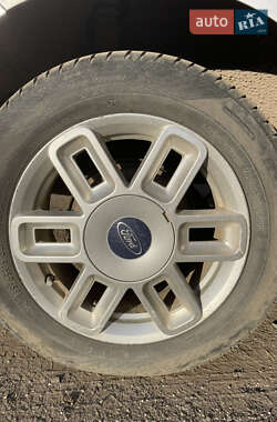 Хэтчбек Ford Fusion 2007 в 