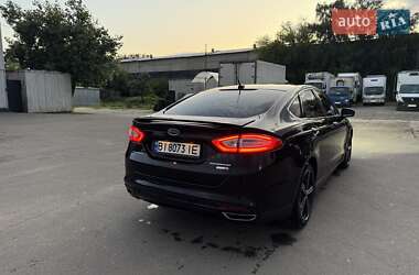 Седан Ford Fusion 2014 в 