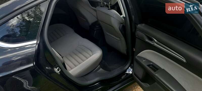 Седан Ford Fusion 2014 в Києві