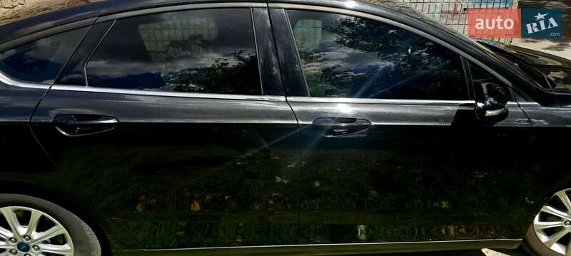 Седан Ford Fusion 2014 в Києві