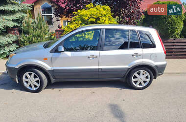 Хэтчбек Ford Fusion 2007 в 