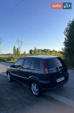 Хэтчбек Ford Fusion 2007 в 