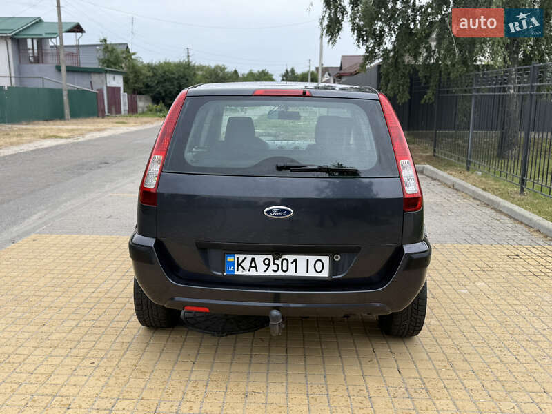 Хэтчбек Ford Fusion 2006 в Киеве