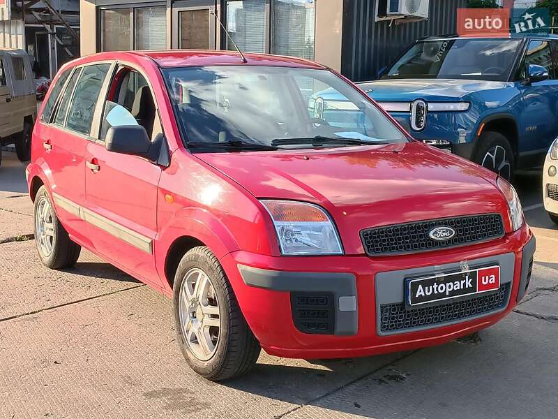 Хэтчбек Ford Fusion 2011 в Харькове