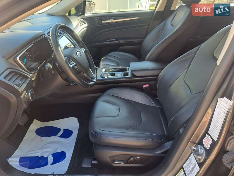 Седан Ford Fusion 2019 в Заболотові