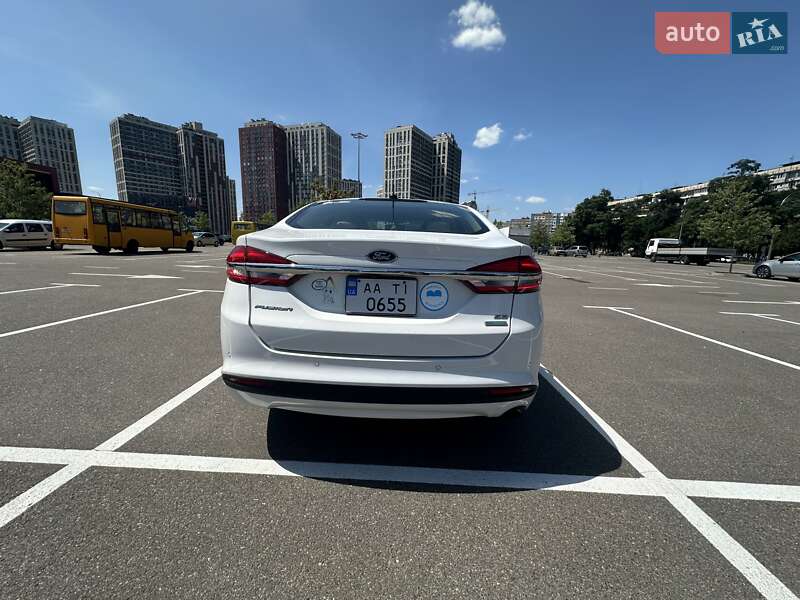 Седан Ford Fusion 2016 в Киеве