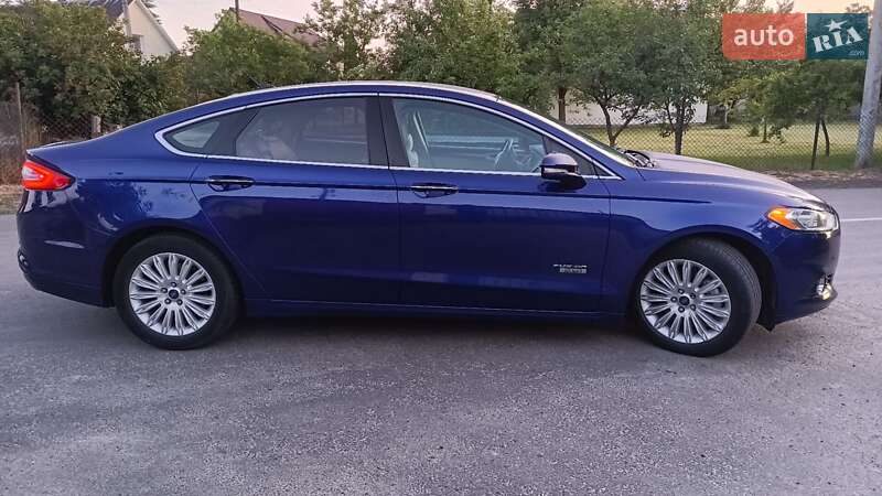 Седан Ford Fusion 2013 в Ковеле