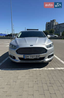 Седан Ford Fusion 2016 в 