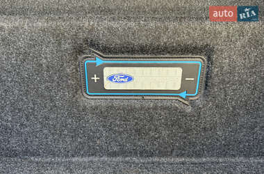 Седан Ford Fusion 2015 в 