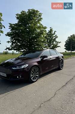 Седан Ford Fusion 2013 в 