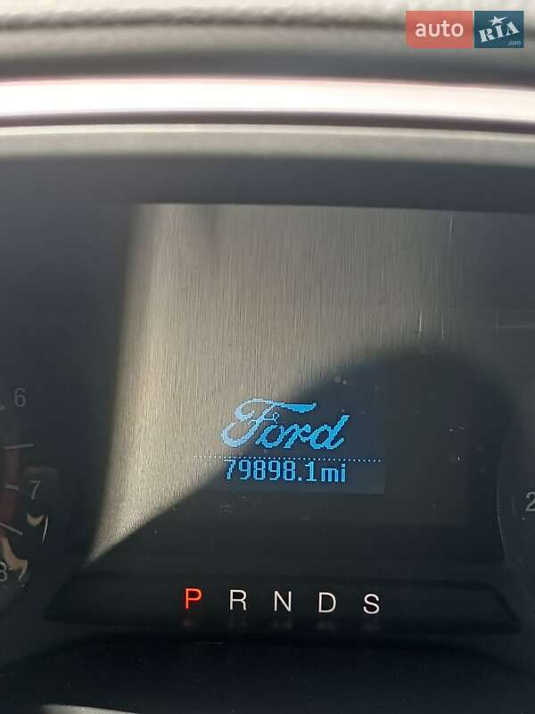 Седан Ford Fusion 2016 в Прилуках