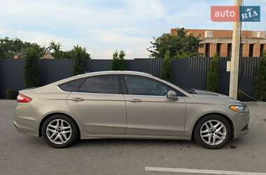 Ford Fusion 2014