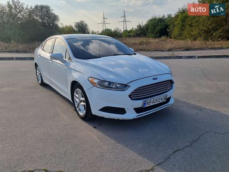 Седан Ford Fusion 2015 в Вінниці