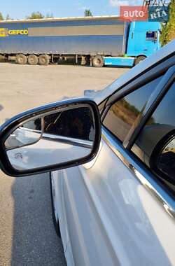 Седан Ford Fusion 2015 в 