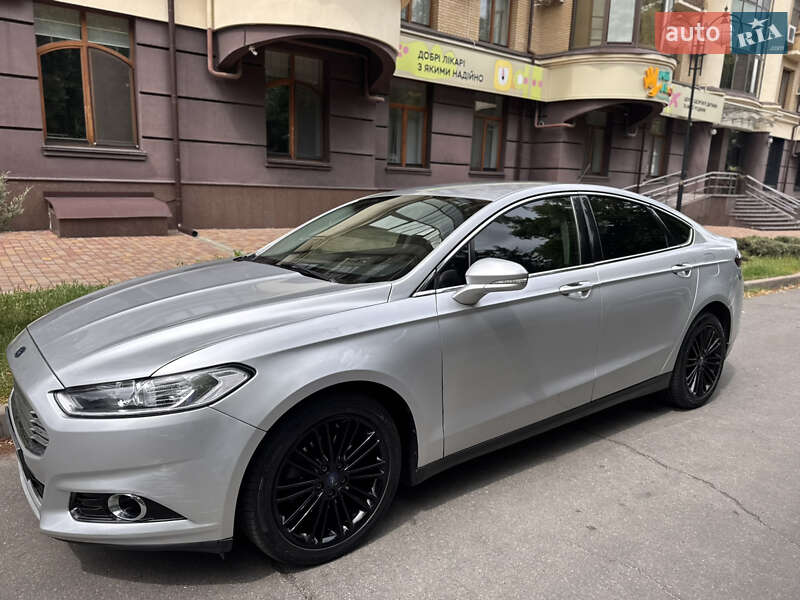 Седан Ford Fusion 2016 в Києві фото 5 Седан Ford Fusion 2016 в Києві
