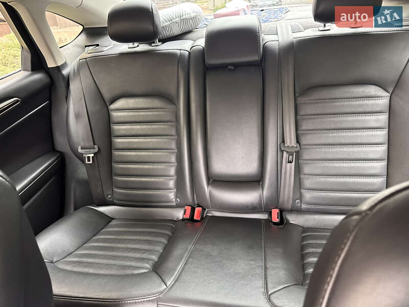 Седан Ford Fusion 2016 в Києві фото 28 Седан Ford Fusion 2016 в Києві