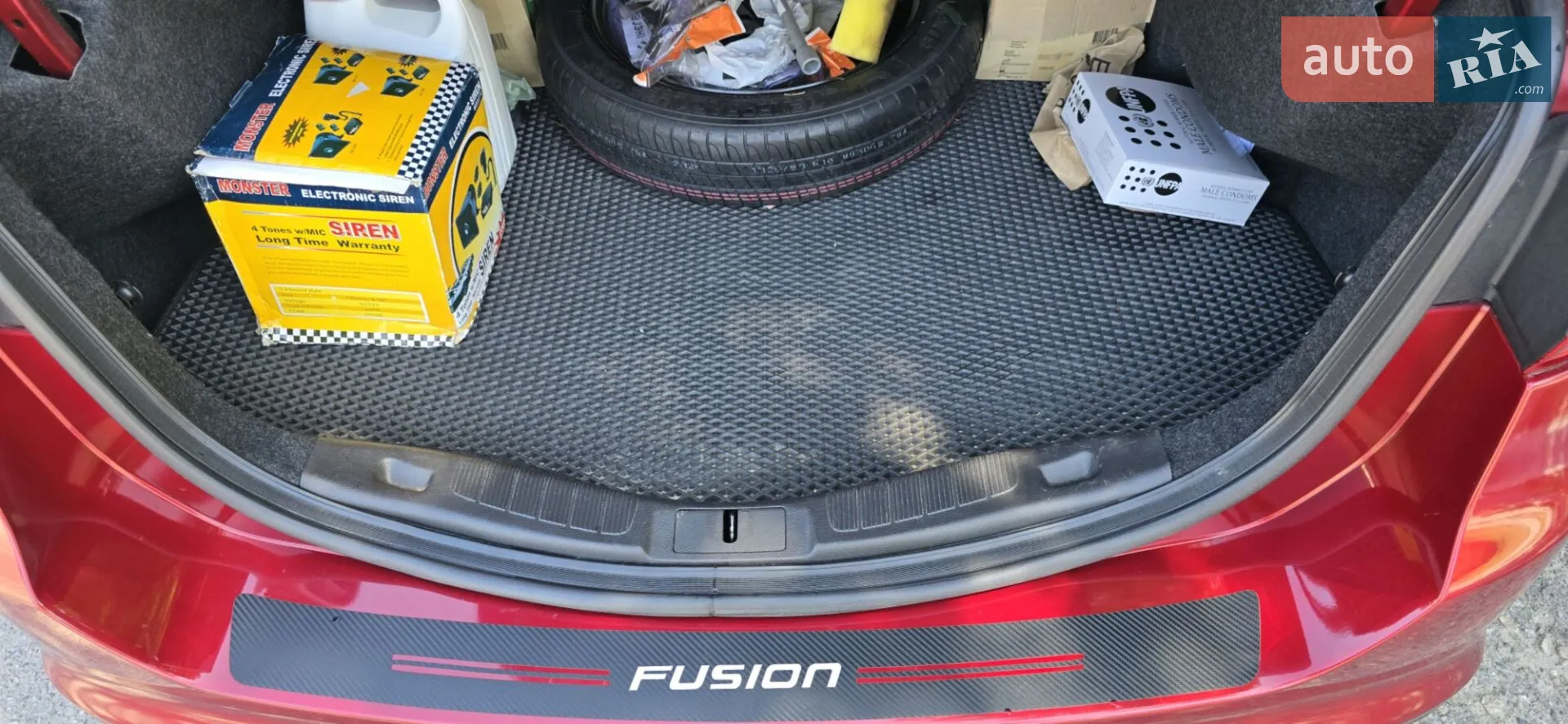 2016 Ford Fusion - мініатюра 19