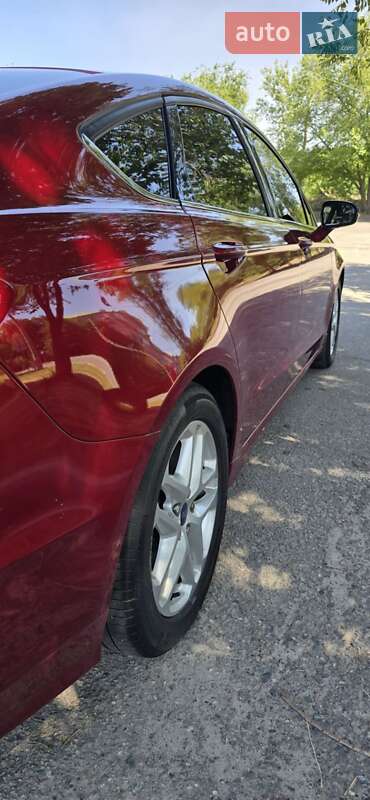 Седан Ford Fusion 2016 в Запорожье