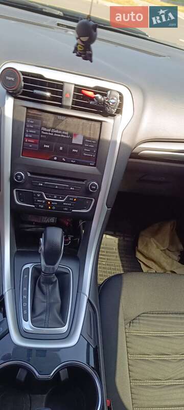 Седан Ford Fusion 2016 в Чернигове
