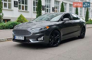 Седан Ford Fusion 2020 в Києві