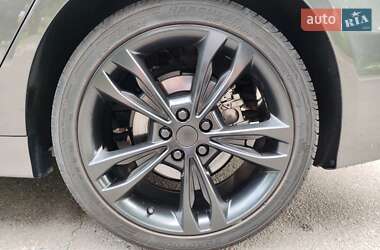 Седан Ford Fusion 2020 в 
