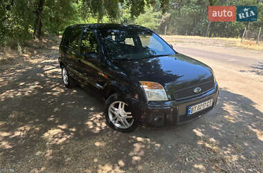 Хетчбек Ford Fusion 2010 в 