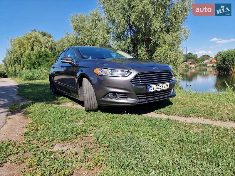 Ford Fusion 2016