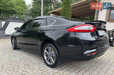 Седан Ford Fusion 2014 в 