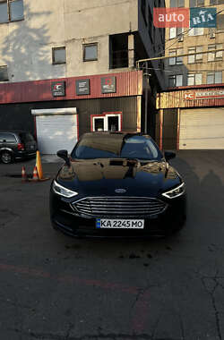 Седан Ford Fusion 2016 в Києві
