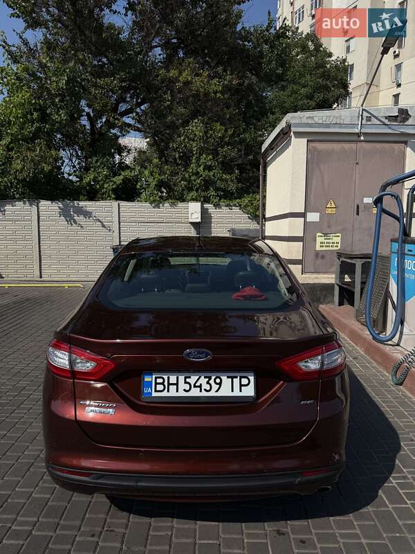 Седан Ford Fusion 2014 в Одессе