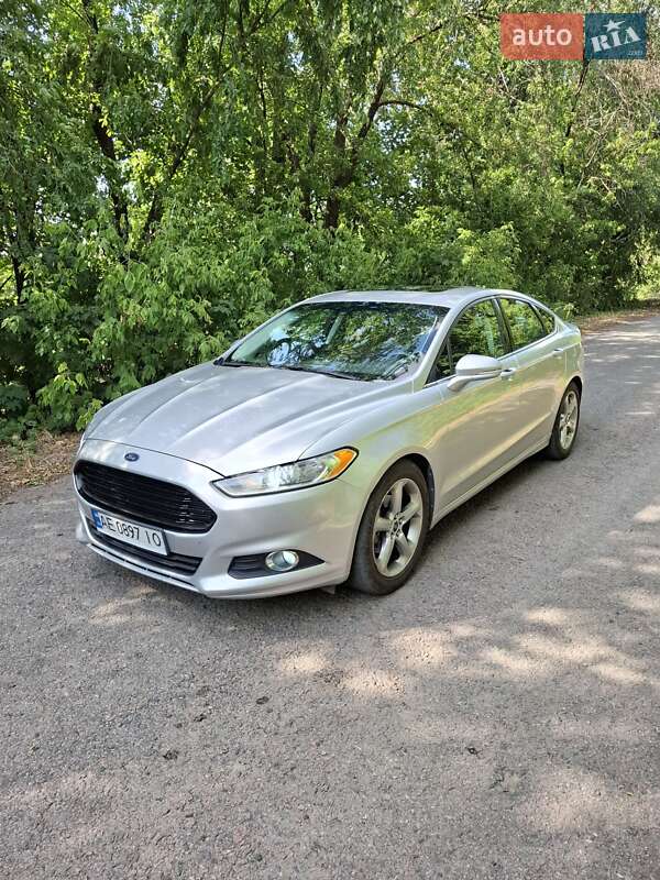 Седан Ford Fusion 2013 в Кам'янському фото 2 Седан Ford Fusion 2013 в Кам'янському